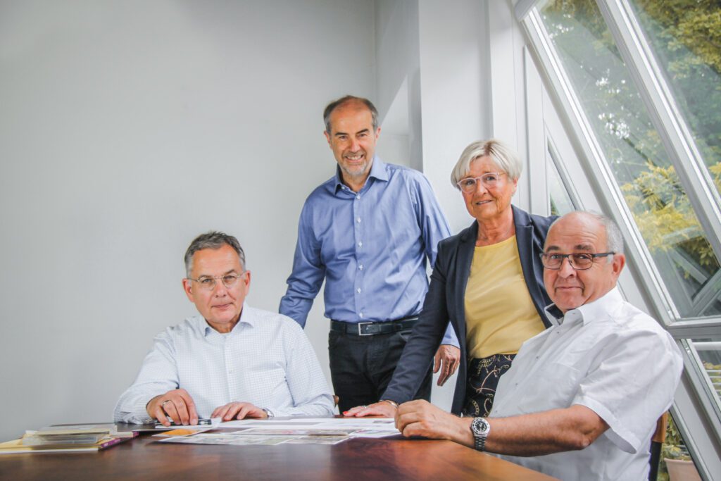 Die Vereinsvorsitzenden von jollydent v. l. n. r.: Rolf Aßmann, Dr. Wolfram Geiger, Renate Lissek, Ottmar Herrmann